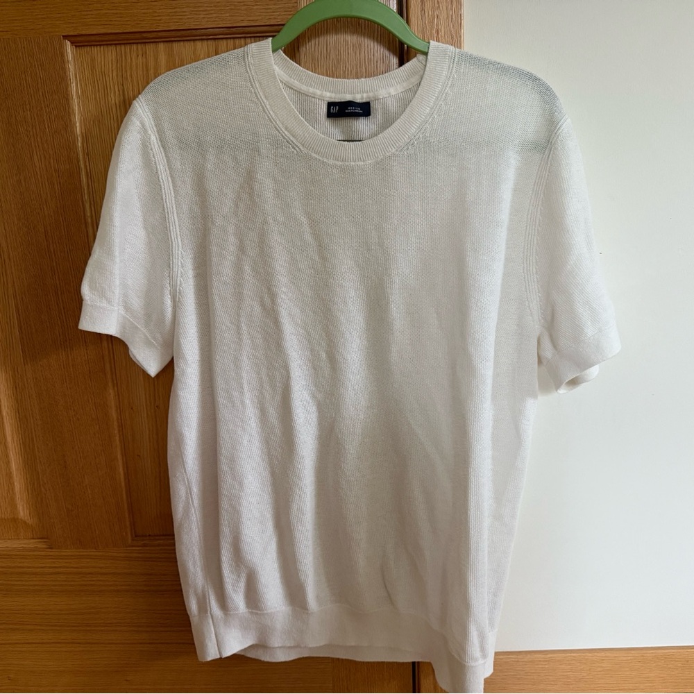 GAP Men's White Short Sleeve Tee